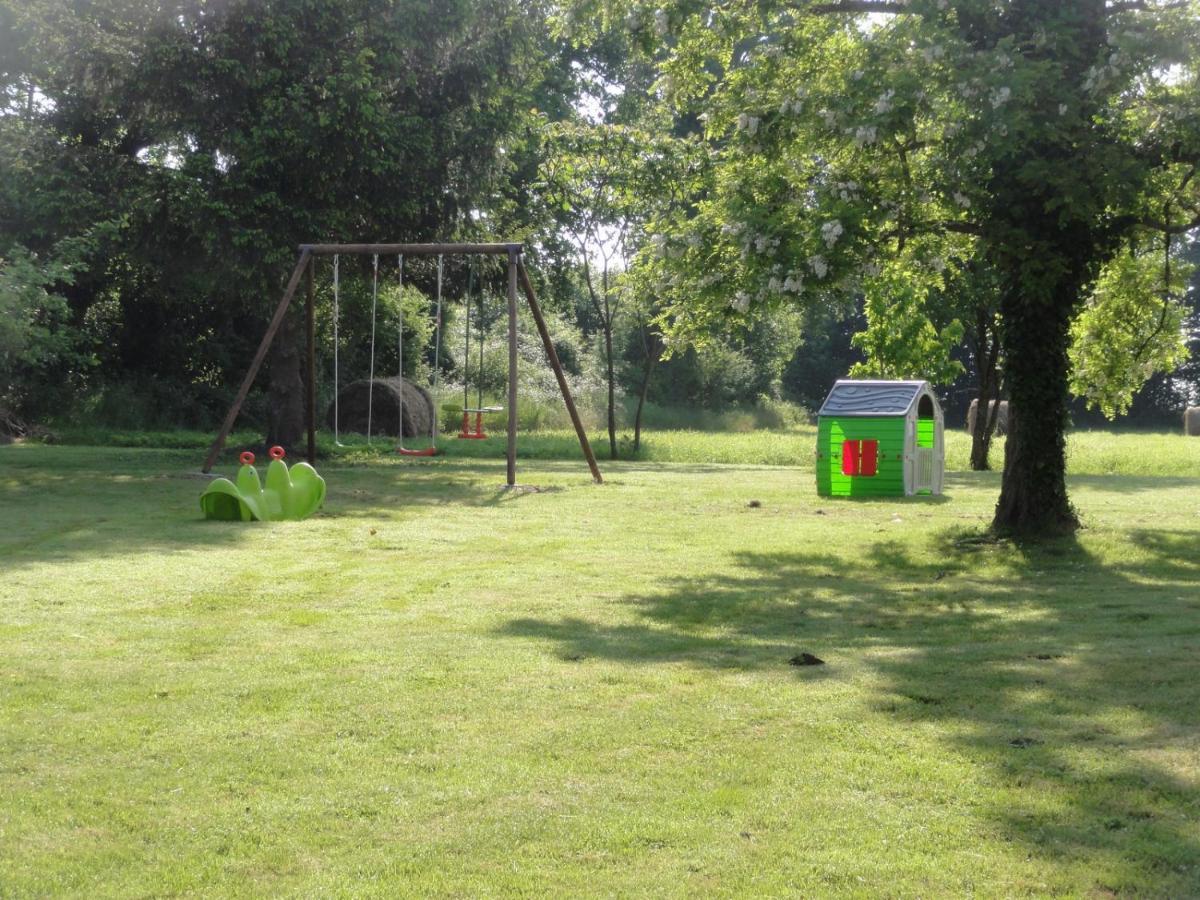 Domaine du Clos de la Touche Parc et Piscine Chaunay Extérieur photo